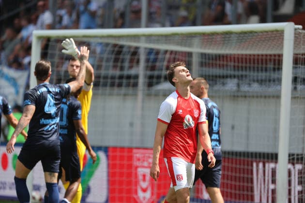 090826 Halle, Saale, Saxony-Anhalt; Sports; Soccer; Hallescher FC Halle (HFC); Northeast Regional League; 4th Division; Men s; 2026–2027 Season; Matchday 4; Hallescher FC vs. CFC Chemnitzer FC; Disappointing Result; Fabrice Hartmann; Hallescher FC