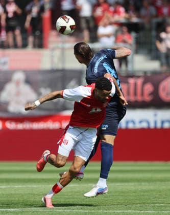 08 26 2009 Halle, Saale, Saxony-Anhalt Sports Soccer Hallescher FC Halle (HFC) Northeast Regional League (4th Division) Men s Season 2026–2027 Matchday 4 Hallescher FC vs. CFC Chemnitzer FC Jan Löhmannsröben (Chemnitzer FC) Stanley Ratifo (Hallescher FC)