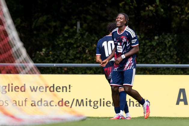 U17 DFB Youth League: 1. FC Köln vs. SV Sandhausen, August 9, 2026, Cologne, Germany. Celebrations following Isaiah Amani Izuagie’s 1-0 goal for 1. FC Köln, 9, goal, goal celebration during Matchday 1 of the preliminary round, Group E, of the U17 DFB Youth League between 1 FC Köln and SV Sandhausen at Geissbockheim Field 7 on August 9, 2026, in Cologne, Germany Copyright: xBEAUTIFULxSPORTS Wunderlx