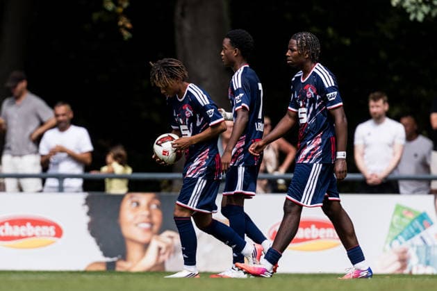U17 DFB Youth League: 1. FC Köln vs. SV Sandhausen, August 9, 2026, Cologne, Germany. Celebrations following the 2–0 lead after an own goal by Daniel Mbelli Gerber of SV Sandhausen, 4 during Matchday 1 of the preliminary round, Group E, of the U17 DFB Youth League between 1 FC Köln and SV Sandhausen at Geissbockheim, Field 7, on August 9, 2026, in Cologne, Germany Copyright: xBEAUTIFULxSPORTS Wunderlx