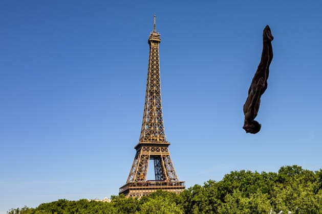 Andrea Barnaba of Italy competes in the high diving 20m Round 3-4 Men Final during the European Aquatics Championships at the River Seine in Paris (France), August 8, 2026. Andrea Staccioli