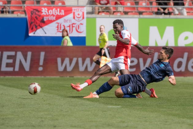 Bocar Baro HFC, 9, Roman Eppendorfer CFC, 25, Hallescher FC vs. Chemnitzer FC, Soccer, Northeast Regional League, Matchday 4, 2026–27 Season, August 9, 2026, Halle Leuna Chemie Stadium, ST Deutschland