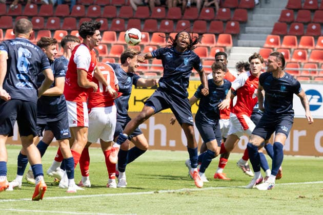 Regionalliga Northeast Season 26–27: Hallescher FC vs. Chemnitzer FC, Halle, Germany, August 9, 2026. Pictured from left: Burim Halili (Halle), center: Ken Tchouangue (Chemnitz), and Jan Löhmannsröben (Loehmannsroeben, Chemnitz). Halle-Saale, Leuna, Chemie Stadium, Saxony-Anhalt, Germany