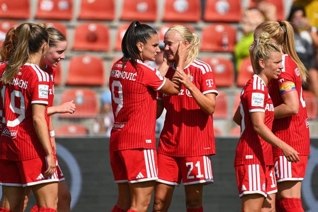 Pernile HARDER (FCB) celebrates after scoring the 1-0 goal with Jovana DAMNJANOVIC (FCB), Celebration, joy, excitement, soccer friendly match between Bayern Munich Women and Paris FC on August 9, 2026, at Sportpark Unterhaching, 2026–2027 season,