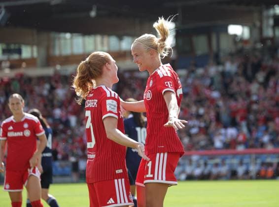 Bayern Celebrations at the Sportpark after Bayern s 1-0 goal by Bayern s No. 21, Pernille HARDER, and Bayern s No. 3, Stine PEDERSEN Women s Soccer, Bayern vs. Paris Women s Soccer, FC Bayern Munich Women vs. Paris FC, Friendly Match, Preseason Match for the 2026–2027 Season, on August 9, 2026, in Unterhaching, S P O R T P A R K U N T E R H A C H I N G, Germany Source Copyright Credit Oryk HAIST xFUSSBALL-FCBFx