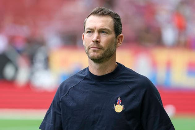 Stephan Lichtsteiner, FC Basel, Coach before kickoff, Switzerland, Soccer, Super League, Matchday 3, 2026–2027, FC Basel 1893 vs. FC Thun, August 9, 2026, Basel, St. Jakob Park, Switzerland Copyright: xGrantxHubbsx