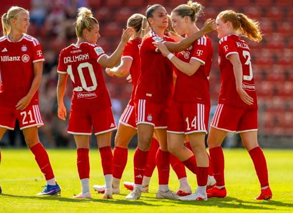 August 9, 2026, Google Pixel Women s Bundesliga Friendly Match: FC Bayern Women vs. Paris FC, at Sportpark Unterhaching, Alara Sehitler (right) celebrates a goal; FC Bayern Munich with Jovana Damnjanovic; FC Bayern Munich; Linda Dallmann; FC Bayern Munich