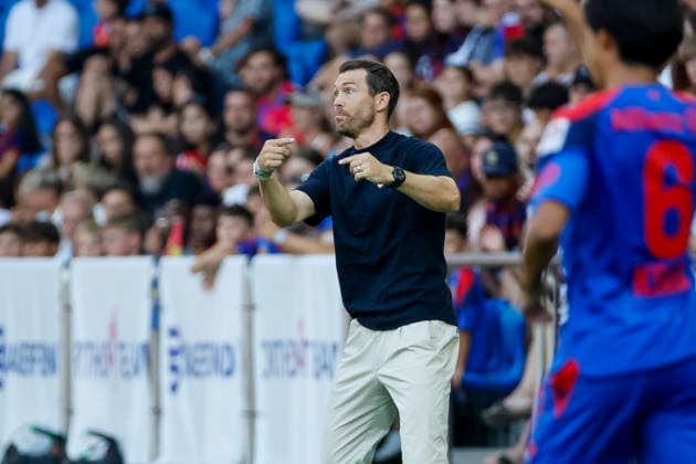 Stephan Lichtsteiner, FC Basel, Coach, Facial Expressions, Emotion, Switzerland, Soccer, Super League, Matchday 3, 2026–2027, FC Basel 1893 vs. FC Thun, August 9, 2026, St. Jakob Park, Basel, Switzerland Copyright: xGrantxHubbsx