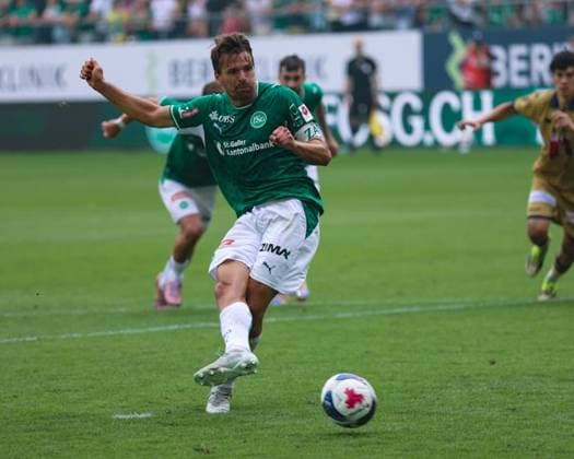 August 9, 2026, Soccer, Brack Super League 2026–27, Round 3, FC St. Gallen 1879 vs. FC Lucerne, Berit Sitter Stadium, St. Gallen, Switzerland: Lukas Görtler, 16, scores a penalty kick in the final minute of the game to tie the score at 2–2. Photo by Urs Ottiger