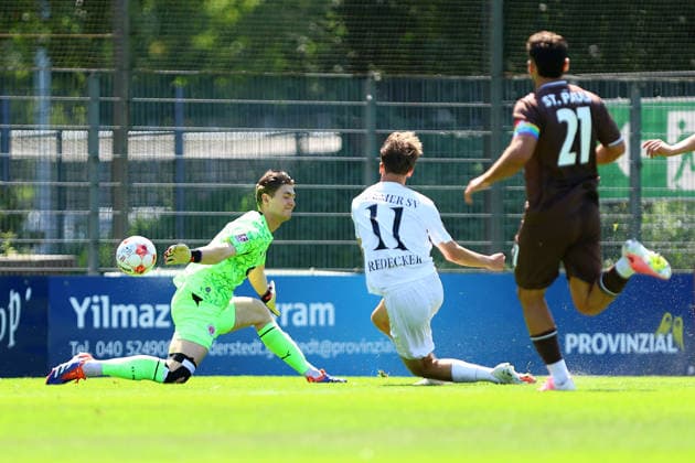 1 Niklas Petzsch, FC St. Pauli U23, 11 Bastian Redecker Bremer SV Men s Soccer I Regionalliga Nord I 2026–2027 Season I Matchday 2 I FC St. Pauli U23 vs. Bremer SV I August 9, 2026 I Edmund Plambeck Stadium