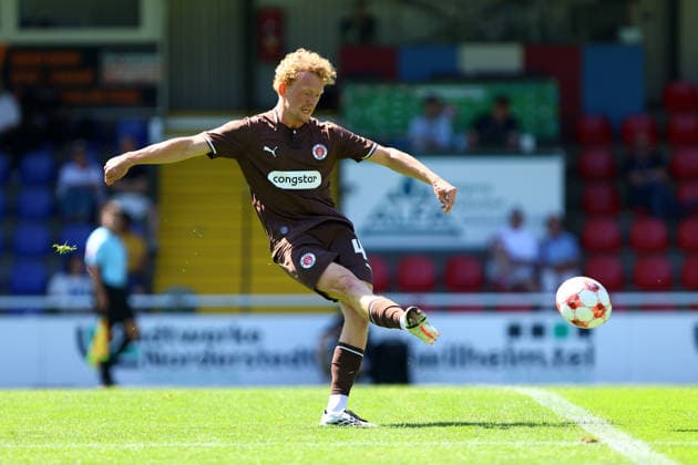 42 Marwin Schmitz FC St. Pauli U23 Soccer I Men s I Regionalliga Nord I 2026–2027 Season I Matchday 2 I FC St. Pauli U23 vs. Bremer SV I August 9, 2026 I Edmund Plambeck Stadium