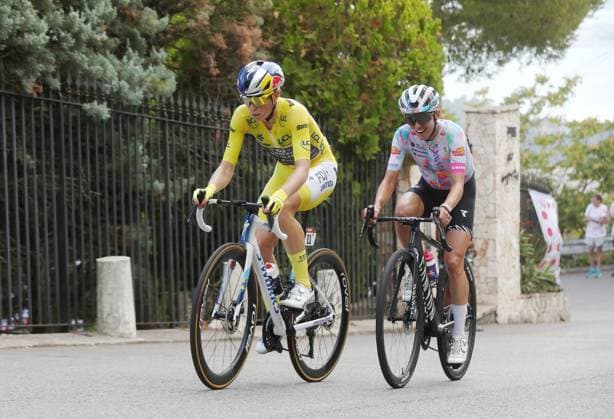 Tour de France féminin PHOTOPQR NICE MATIN Jean François Ottonello ; Nice ; 09 08 2026 ; Tour de France Femmes - Etape 9 Nice-Nice, ici dans le Vinaigrier, 4e montee du col d Eze avec Demi Vollering, maillot jaune, et Katarzyna Niewiadoma 9th and final stage of the fifth edition of the Women s Tour de France cycling race, 99.2 km from Nice to Nice, southeastern France on August 9, 2026. Nice France  Copyright: xPHOTOPQR NICExMATIN MAXPPPxJeanxFrançoisxOttonellox 20260809NIM7232 20260809NIM7232