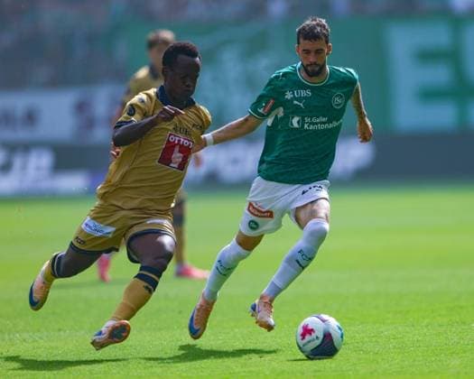 August 9, 2026, Soccer, Brack Super League 2026–27, Round 3, FC St. Gallen 1879 vs. FC Lucerne, Berit Sitter Stadium, St. Gallen, Switzerland Oscar Kabwit 16, FC Lucerne, left, in a footrace with Mihailo Stevanovic 64, FC St. Gallen 1879 Photo by Urs Ottiger