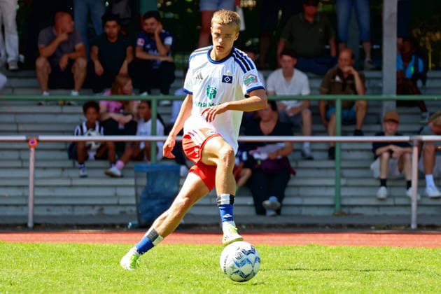 U19 DFB Youth League Preliminary Round, Group A: FC St. Pauli vs. Hsamburger SV at Hammer Park Stadium; Maximilian Schmid (HSV)