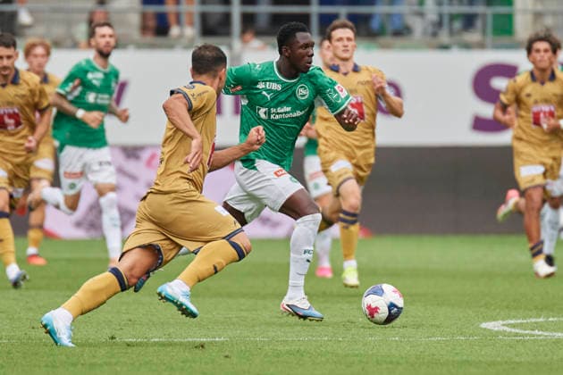 Brack Super League 2026–2027: FC St. Gallen 1879 vs. FC Lucerne, St. Gallen, Switzerland St. Gallen, Switzerland, August 9, 2026 Enoch Owusu during the Brack Super League match between FC St. Gallen 1879 and FC Lucerne in St. Gallen