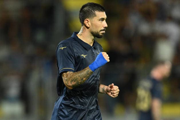 IPA87363070 - Mattia Zaccagni of S.S. Lazio celebrates after scoring the goal that made the score 1-2 during a preseason friendly match between Frosinone Calcio and S.S. Lazio at the Benito Stirpe Stadium on August 9, 2026, in Frosinone, Italy.  Copyright: xDomenicoxCippitelli IPAxSportx xx 87363070