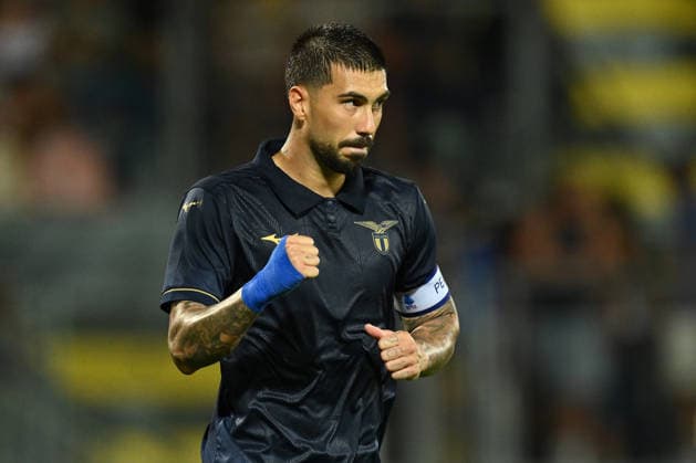 IPA87363071 - Mattia Zaccagni of S.S. Lazio celebrates after scoring the goal that made the score 1-2 during a preseason friendly match between Frosinone Calcio and S.S. Lazio at Benito Stirpe Stadium on August 9, 2026, in Frosinone, Italy.  Copyright: xDomenicoxCippitelli IPAxSportx xx 87363071