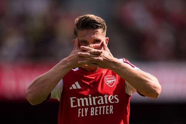 Viktor Gyokeres of Arsenal celebrates his teams second goal Arsenal vs Borussia Dortmund, Emirates Cup, Final, Emirates Stadium, London, UK - 09 Aug 2026London Emirates Stadium United Kingdom  Copyright: xWiredxPhotos Shutterstockx 17058922fg