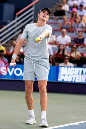 August 9, 2026, Montreal, Quebec, Canada: JOAO FONSECA (22) from Brazil serving in match against BEN SHELTON (5) from USA in round of 16 at Canadian Open at IGA stadium in Montreal, Quebec, Canada on 2026-08-09 Montreal Canada - ZUMAl189 20260809_zsp_l189_098 Copyright: xYannickxLegarex