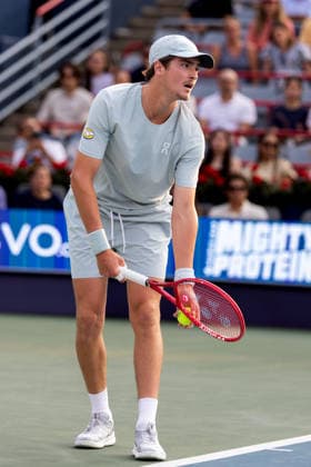 August 9, 2026, Montreal, Quebec, Canada: JOAO FONSECA (22) from Brazil serving in match against BEN SHELTON (5) from USA in round of 16 at Canadian Open at IGA stadium in Montreal, Quebec, Canada on 2026-08-09 Montreal Canada - ZUMAl189 20260809_zsp_l189_103 Copyright: xYannickxLegarex