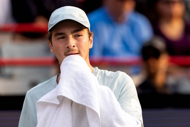 August 9, 2026, Montreal, Quebec, Canada: JOAO FONSECA (22) from Brazil in match against BEN SHELTON (5) from USA in round of 16 at Canadian Open at IGA stadium in Montreal, Quebec, Canada on 2026-08-09 Montreal Canada - ZUMAl189 20260809_zsp_l189_107 Copyright: xYannickxLegarex