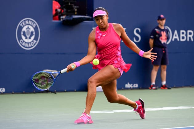 August 9, 2026, Toronto, Ontario, Canada: NAOMI OSAKA of Japan returns the ball during her round-of-16 match against Leylah Fernandez of Canada at the National Bank Open, part of the Hologic WTA, Tennis Damen Tour at Sobeys Stadium. Osaka defeated Fernandez 6-4, 6-4 to advance to the quarterfinals. Toronto Canada - ZUMAr228 20260809_znp_r228_029 Copyright: xVasiliyxRyabykhx
