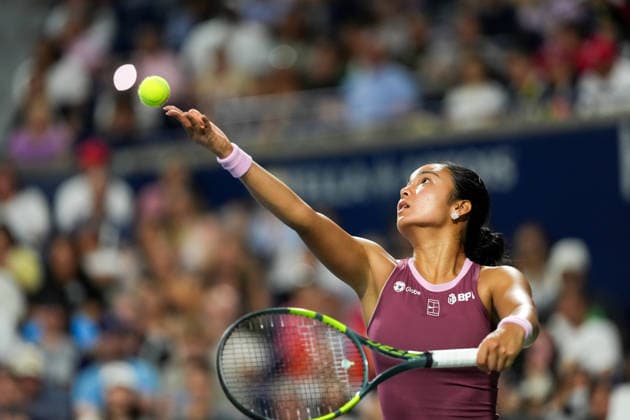 National Bank Open 2026 - Day 9 TORONTO, CANADA - AUGUST 9 : Alexandra Eala of Philippines in action against Belinda Bencic of Switzerland in the round of 16 during the WTA, Tennis Damen 1000 National Bank Open in Toronto, Ontario, Canada on August 9, 2026. Mert Alper Dervis Anadolu Ontario Canada. Editorial use only. Please get in touch for any other usage.  Copyright: x2026xAnadoluxMertxAlperxDervisx