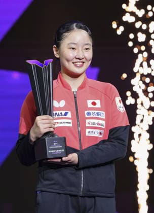 Table tennis, Tischtennis WTT Champions Japan s Miwa Harimoto poses after winning the women s singles title at the WTT Champions Yokohama table tennis event in Yokohama, eastern Japan, on Aug. 9, 2026.  A14AA0005625454P