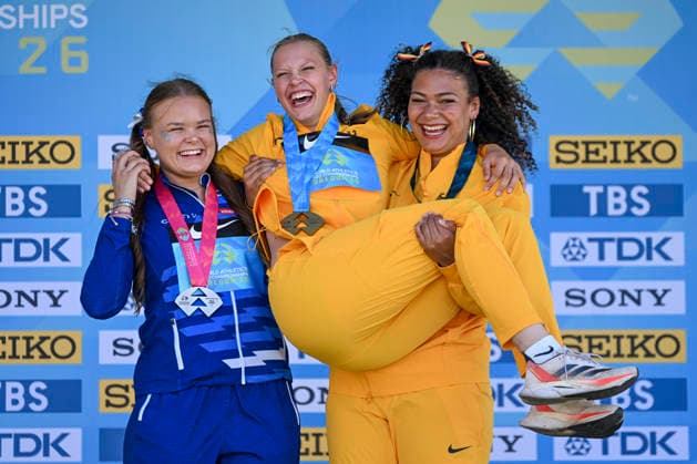 World Athletics U20 Championships, Oregon 2026 EUGENE, UNITED STATES OF AMERICA AUGUST 9, 2026 Clara Hegemann (GER) wins GOLD in the hammer throw, and Nova Kienast wins bronze during the World Athletics U20 Championships Oregon 2026 at Hayward Field on August 9, 2026, in Eugene, United States of America Copyright: xBEAUTIFULxSPORTS DecaxText&Bildx