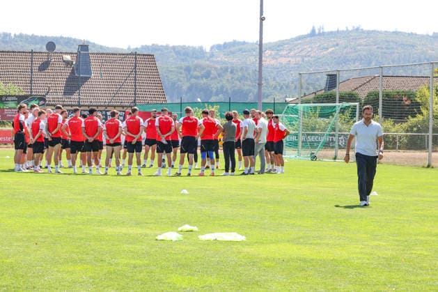 Sportfreunde Siegen Training: Sportfreunde Siegen parted ways with coach Boris Schommers SI on August 9, 2026. Coach Boris Schommers SI said goodbye to the team and is leaving the field. Regional League West, Training, Sportfreunde Siegen, on August 10, 2026, in Mudersbach, Germany