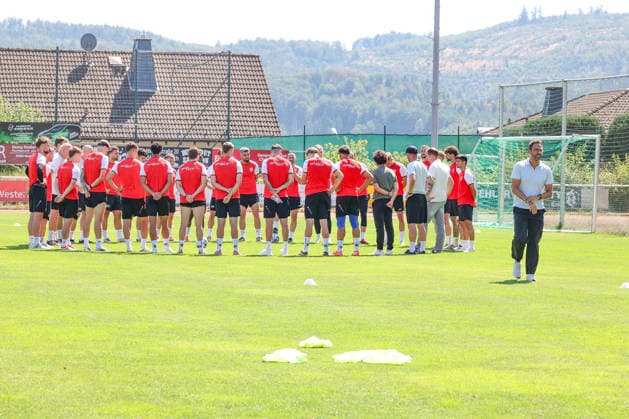 Sportfreunde Siegen Training: Sportfreunde Siegen parted ways with coach Boris Schommers SI on August 9, 2026. Coach Boris Schommers SI said goodbye to the team and is leaving the field. Regional League West, Training, Sportfreunde Siegen, on August 10, 2026, in Mudersbach, Germany