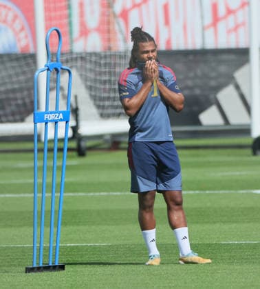 August 10, 2026, FC Bayern Training, Saebenerstrasse, Munich, Soccer, Sports, Pictured: Serge Gnabry, FC Bayern Munich
