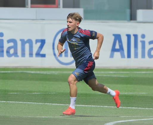 August 10, 2026, FC Bayern Training, Saebenerstrasse, Munich, Soccer, Sports, Pictured: Lennart Karl, FC Bayern Munich