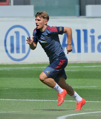 August 10, 2026, FC Bayern Training, Saebenerstrasse, Munich, Soccer, Sports, Pictured: Lennart Karl of FC Bayern Munich sprinting