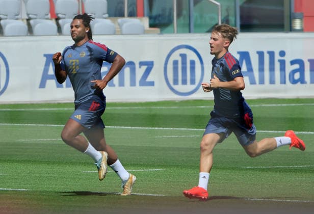August 10, 2026, FC Bayern Training, Saebenerstrasse, Munich, Soccer, Sports, Pictured: Serge Gnabry of FC Bayern Munich and Lennart Karl of FC Bayern Munich