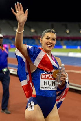 2026 European Athletics Championships, Alexander Stadium, Birmingham, England 10 8 2026 Women™s 100m Final Great Britain™s Amy Hunt celebrates wining gold Amy Hunt celebrates wining gold 10 8 2026  Copyright: xx MT2_2940