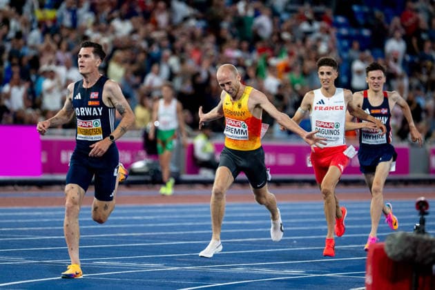 August 10, 2026, GBR, Track and Field, 2026 European Championships, Evening Session Day 1, Birmingham Florian Bremm of Germany celebrates at the finish line after winning the silver medal for second place, ahead of Jakob Ingebrigtsen of Norway, Men’s 5,000-meter Race, Final, Alexander Stadium, Birmingham, England, Great Britain Copyright: xNordphoto Memmlerx