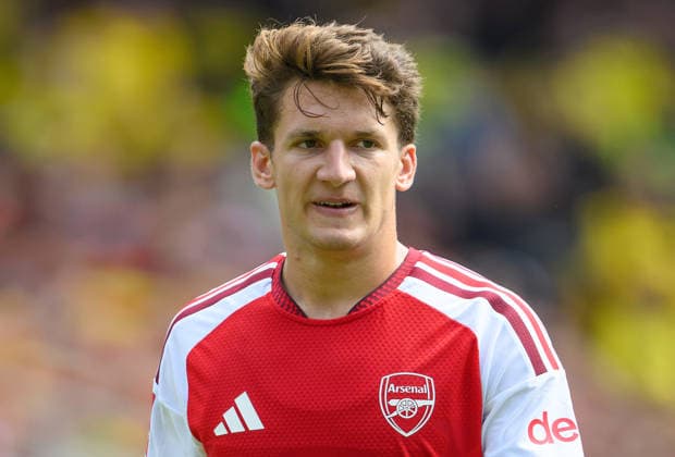 09 August 2026 - Arsenal v Borussia Dortmund - Emirates Stadium - London. Arsenal v Borussia Dortmund - Emirates Stadium - London. Arsenal s Christos Tzolis in action. Picture : Mark Pain LONDON England  Copyright: xMarkxPainx