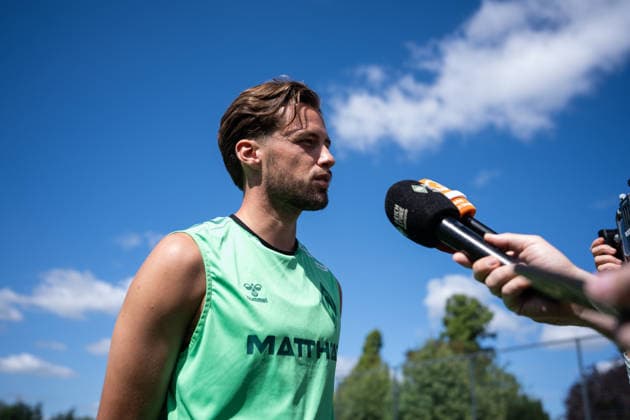 August 11, 2026, GER Germany, Soccer, 2026–2027 Season, Werder Bremen Training Camp, Day 2 of SV Werder Bremen’s training camp in Harsewinkel Marienfeld: Olivier Deman of SV Werder Bremen, 2, in an interview after training at the Hotel Residence Klosterpforte in Harsewinkel Marienfeld, North Rhine-Westphalia (NRW), Germany Copyright: xnordphotoxGmbHx xChristianxSchulzex
