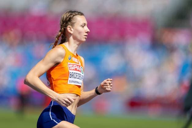 BIRMINGHAM - Femke Broeders-Bol in action in the 800 meters qualification during the second day of the European Athletics Championships. IRIS VAN DEN BROEK ANP xVIxANPxSportx xxANPxIVx 565263091 originalFilename: 565263091