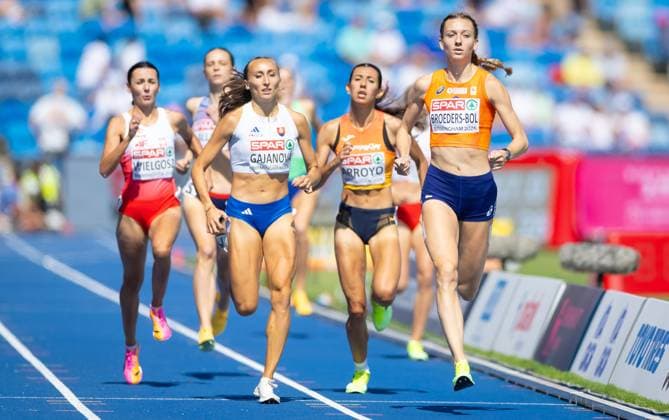 BIRMINGHAM - Femke Broeders-Bol in action during the 800-meter qualification on the second day of the European Athletics Championships. IRIS VAN DEN BROEK ANP xVIxANPxSportx xxANPxIVx 565264054 originalFilename: 565264054