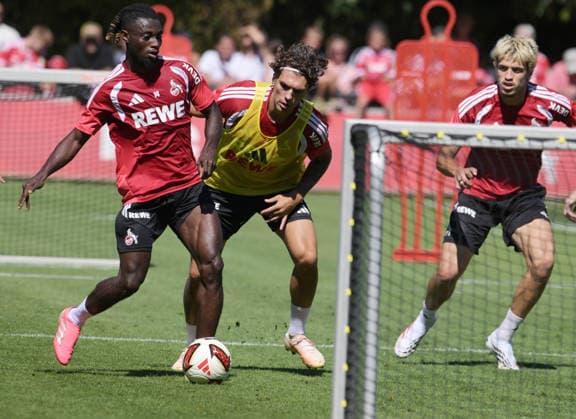 August 11, 2026, xophax, Soccer, Bundesliga 1, 1. FC Köln Training at the Geissbockheim, home of 1. FC Köln. 1st: Gideon Mensah (1. FC Köln), left; Julian Pauli (1. FC Köln), center; and Gil Neves (1. FC Köln), right. Cologne