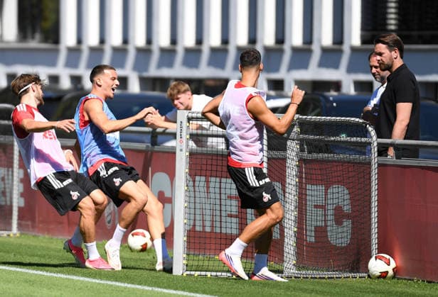 August 11, 2026, xophax, Soccer, Bundesliga 1, 1. FC Köln Training at the Geissbockheim, home of 1. FC Köln. No. 1 Said El Mala, on the left in a tackle with Jan Thielmann; on the right, Thomas Kessler, sporting director of 1. FC Köln.