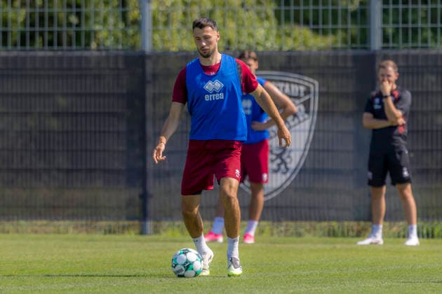 Ingolstadt, Germany, August 11, 2026; 3rd Division 2026–2027; FC Ingolstadt 04; Training; Pictured: Lukas Fröde (Froede); FCI Training Facility; Audi Sportpark Bayern Copyright: xFotostandx xSchäferx
