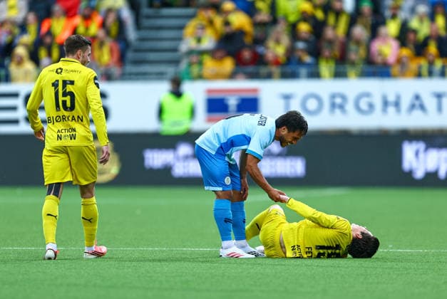 Soccer, Champions League 2025 2026 Bodo Glimt Union Saint Gilloise Bodo 20260811 Sondre Brunstad Fet lies on the ground during the Champions League qualifying match between Bodo Glimt and Union Saint Gilloise at Aspmyra Stadium. Photo: Mats Torbergsen, NTB Bodo Norway EDITORIAL USE ONLY RESTRICTED USE FOR BETTING COMPANIES  Copyright: xMatsxTorbergsenx xNTBx