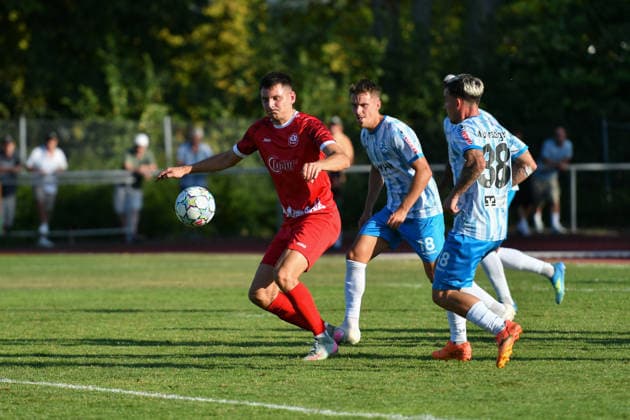 Aaron Leyhr, FC Rottenburg, 32; Maximilian Zaiser, SV Stuttgarter Kickers, 18; Lukas Kiefer, SV Stuttgarter Kickers, 28; FC Rottenburg vs. SV Stuttgarter Kickers, Soccer, WFV Cup, Group 3, Round 3, Württemberg, 2026–2027 Season, August 11, 2026, FC Rottenburg vs. SV Stuttgarter Kickers, Soccer, WFV Cup, Group 3, Round 3, Württemberg, 2026–2027 Season, August 11, 2026, Rottenburg am Neckar Copyright: xEibner-Pressefoto RalphxKunzex EP_RKE