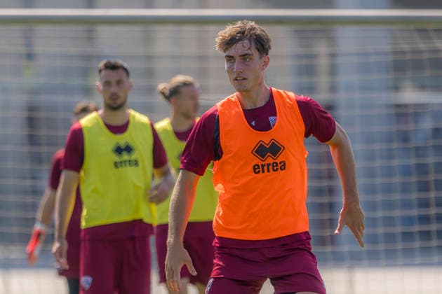 Ingolstadt, Germany, August 11, 2026; 3rd Division 2026–2027; FC Ingolstadt 04; Training; Pictured: Elias Decker; FCI Training Facility; Audi Sportpark Bayern Copyright: xFotostandx xSchäferx
