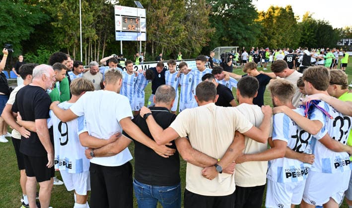 August 11, 2026 Soccer Season 2026–2027 BFV Toto Cup FC Wendelstein TSV 1860 Munich Lions xwoxzix Team Circle Squad Team 1860 after the game