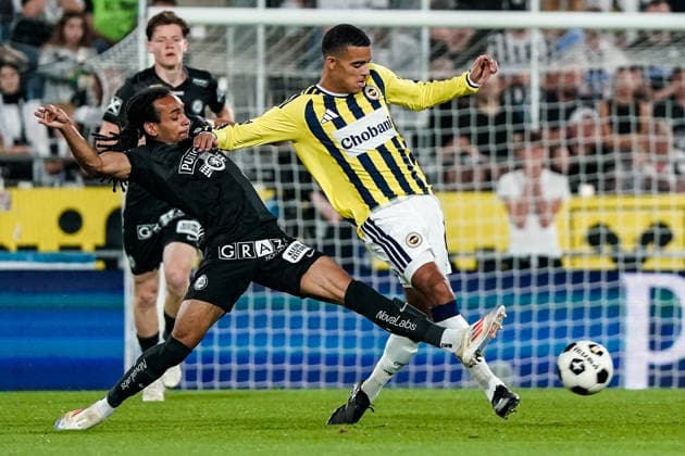 Soccer Austria UEFA Champions League Qualifying 2026–2027, Round 3, August 11, 2026: SK Sturm Graz (Austria) vs. Fenerbahçe Istanbul (Turkey) at Merkur Arena, Graz, Austria. Emran Soglo (Sturm Graz), Mason Greenwood (Fenerbahçe SK) Copyright: xLUKAxKOLANOVICx