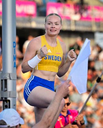 The image is included in the SPORTS PACKAGE. For others PAID IMAGE.